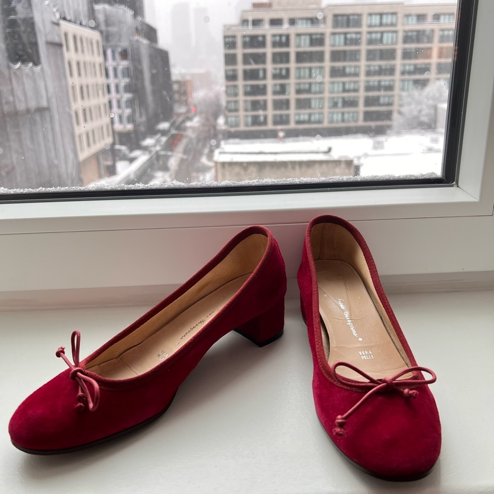 Chic Red Women's Suede Ballet Flats
